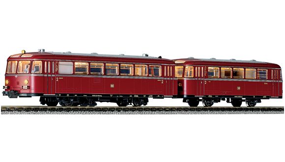 Railbus VT 95 with trailer VB 142 Digital with Sound and digitally operating couplers<br /><a href='images/pictures/Fleischmann/481376.jpg' target='_blank'>Full size image</a>